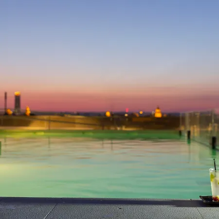 Hotel Macia Kubb Seville