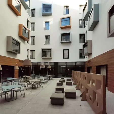 Macia Kubb Hotel Seville