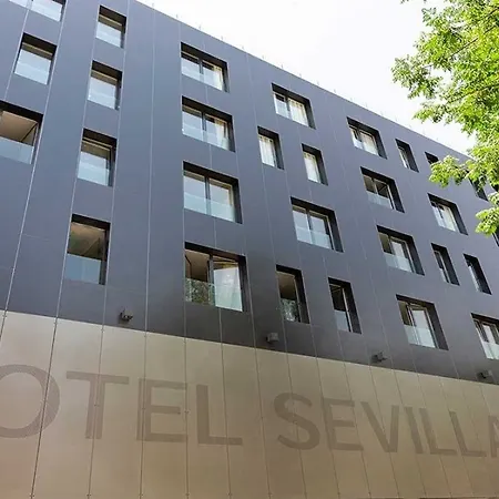 Macià Kubb Otel 4*