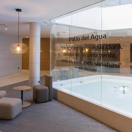 Macià Kubb Otel 4*